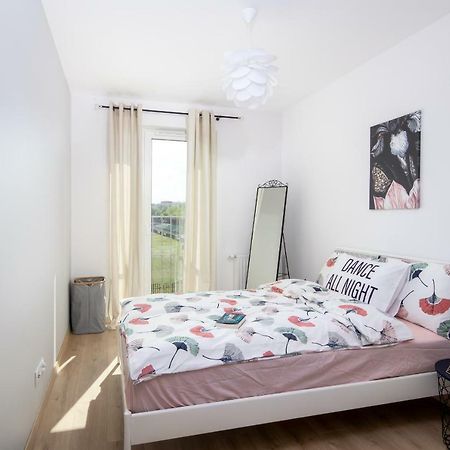 Apartamenty Ul. Marii Konopnickiej クラクフ エクステリア 写真