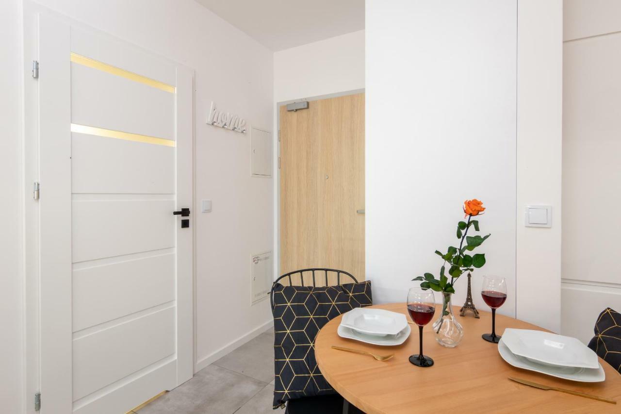 Apartamenty Ul. Marii Konopnickiej クラクフ エクステリア 写真